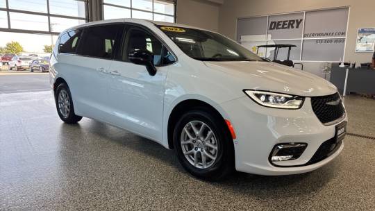 2024 Chrysler Pacifica