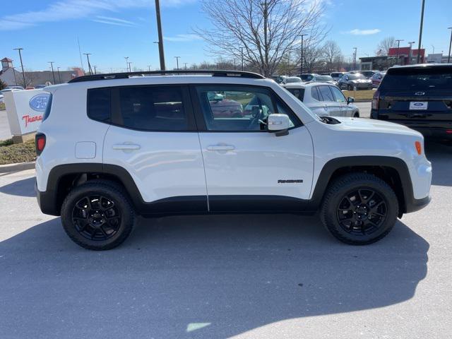 2020 jeep renegade latitude