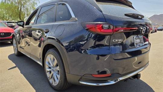 2024 Mazda CX-90