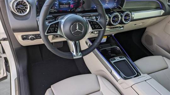2025 Mercedes-Benz GLB