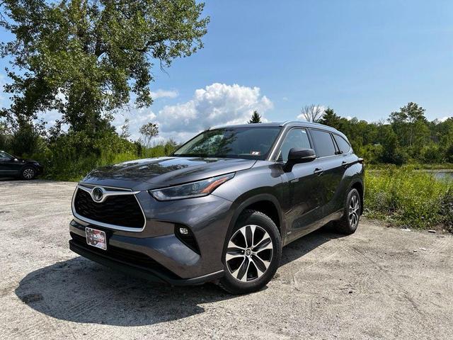 2021 toyota highlander hybrid xle