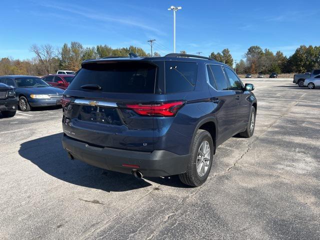 2023 chevrolet traverse lt cloth
