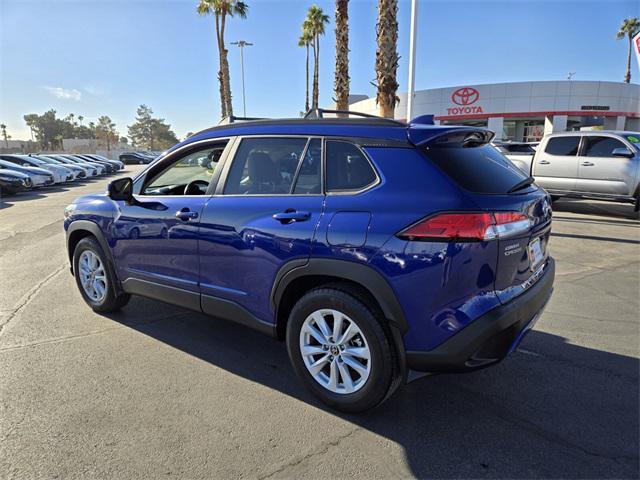 2022 toyota corolla cross le