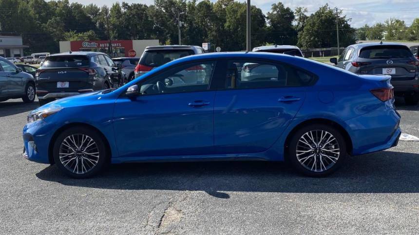 2023 kia forte gt-line