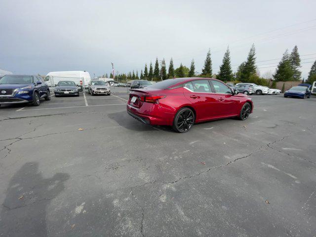 2021 nissan altima sr fwd
