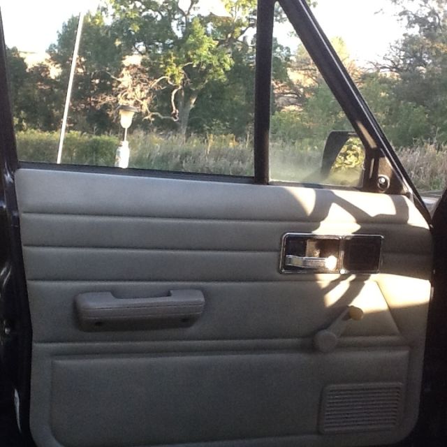 1991 jeep comanche sport truck pickup 2-door 4.0l
