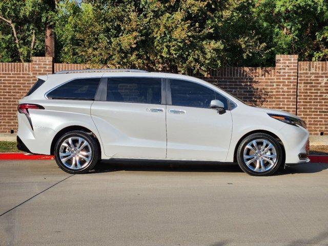 2024 toyota sienna platinum 7 passenger