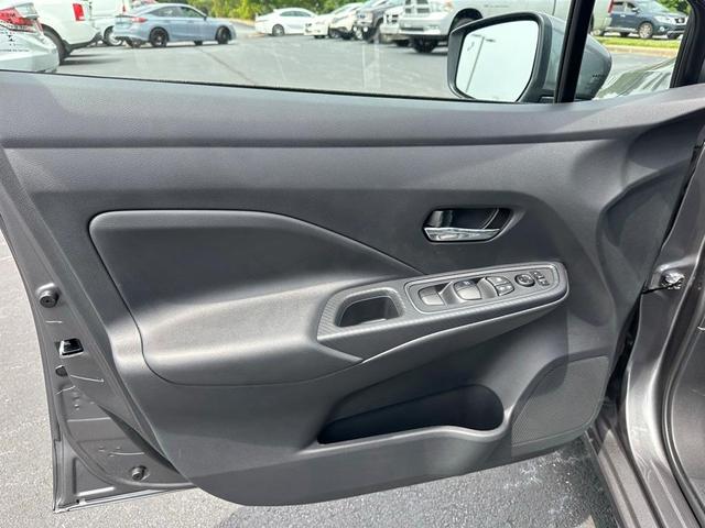 2024 nissan versa 1.6 sv
