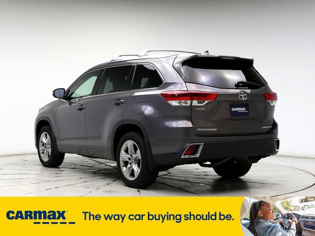 2017 toyota highlander limited