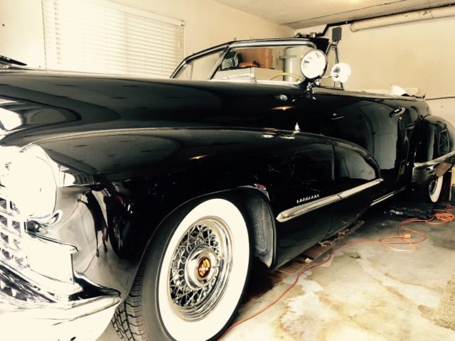 1946 cadillac coupe convertible
