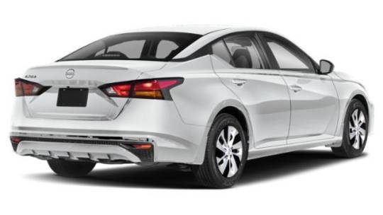 2025 Nissan Altima