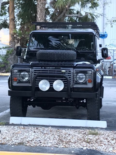 1983 defender 110, ice cold ac, left hand drive, gasoline