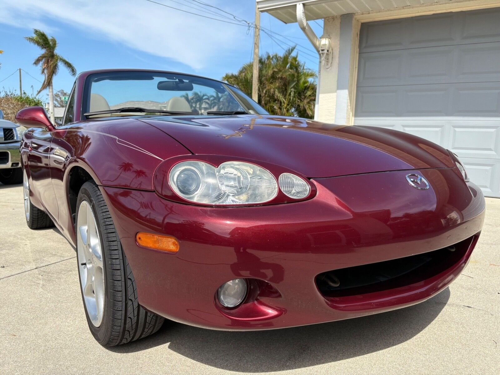 2003 mazda mx-5 miata se convertible 2d