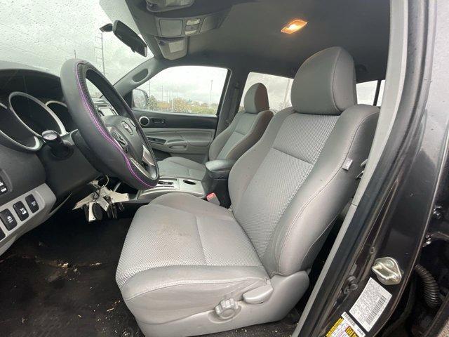 2014 toyota tacoma base