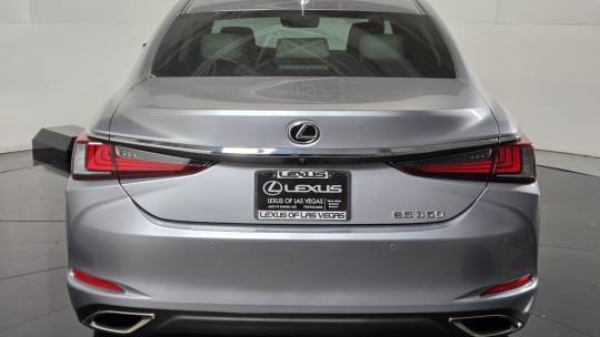 2025 Lexus ES