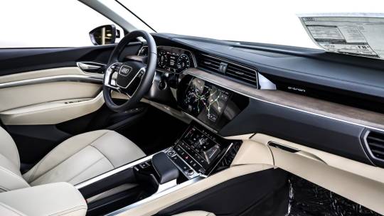 2024 Audi Q8 e-tron
