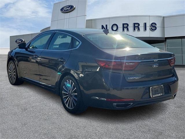 2017 kia cadenza premium