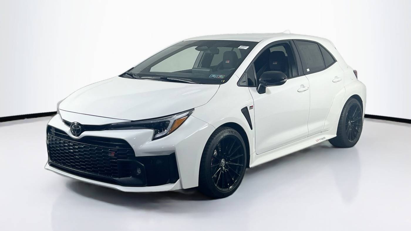 2023 toyota gr corolla core