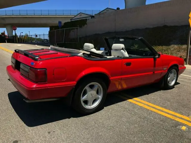 1993 ford mustang lx 5.0 automatic convertible 1 owner only 45k miles clean wow