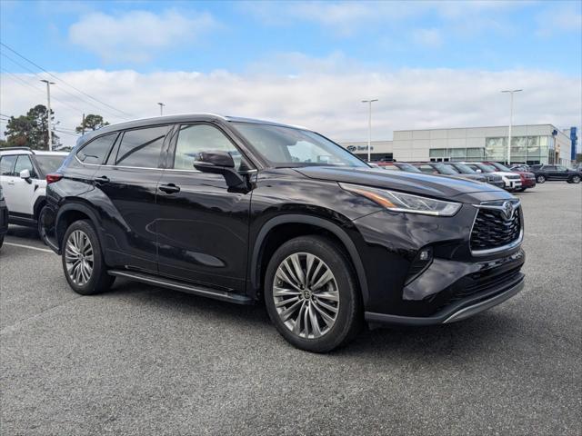 2022 toyota highlander platinum