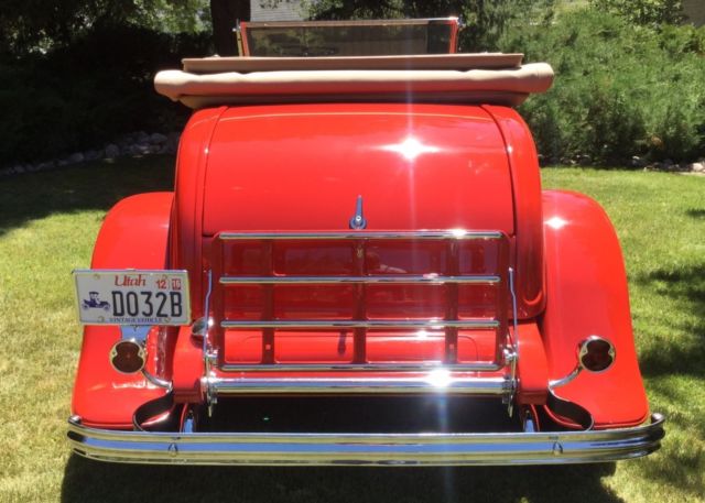 ford roadster hot rod convertible red old school classic 1932 model b a