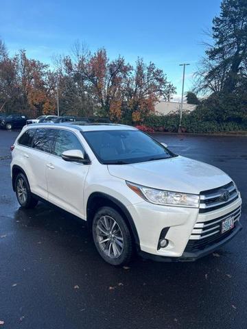 2019 toyota highlander xle