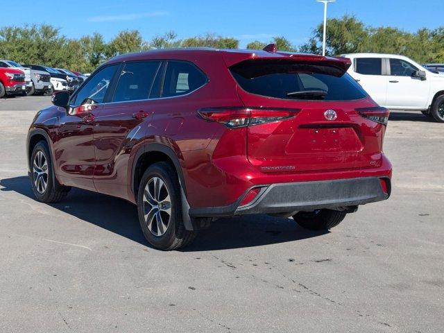 2023 toyota highlander