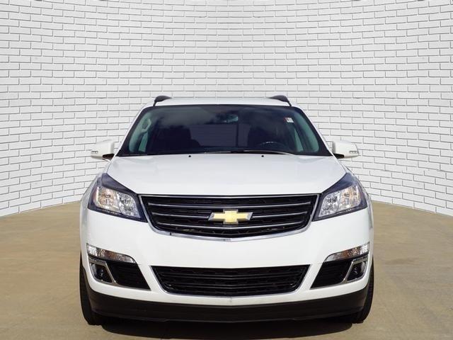 used 2017 chevrolet traverse fwd lt w/ 1lt witchita, ks 67209 for sale in wichita, kansas