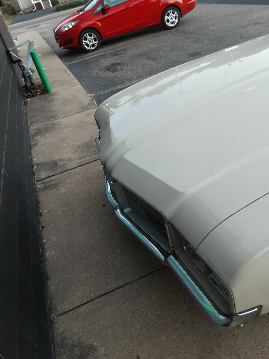 1971 cutlass supreme garage kept call rick 412 722 4859 for more info