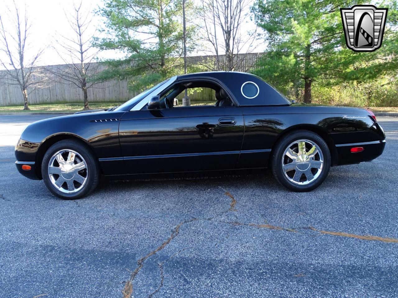 2002 ford thunderbird