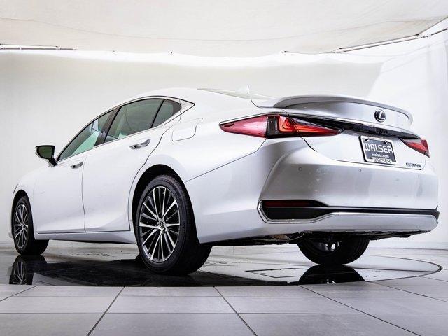 2024 lexus es 300h base