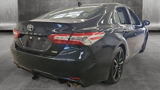 2020 toyota camry xse