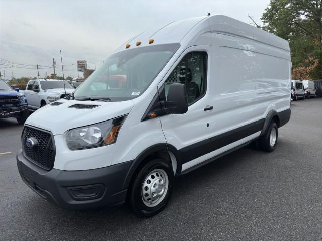 2023 ford transit-350 base