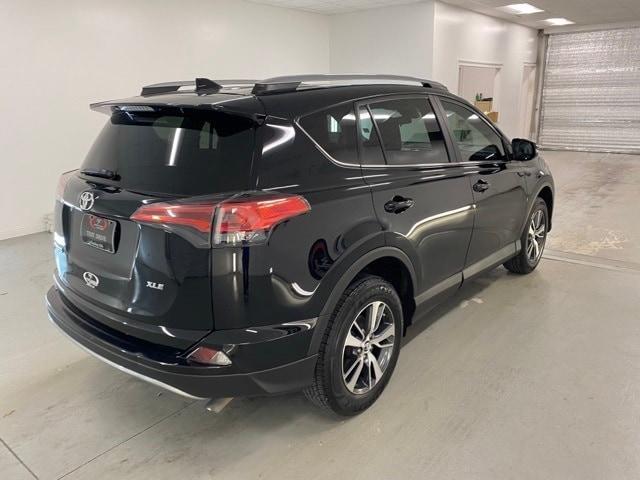 2018 toyota rav4 xle