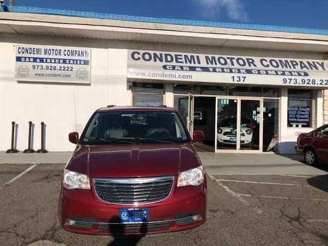 2012 chrysler town & country touring minivan 4d in lodi, new jersey
