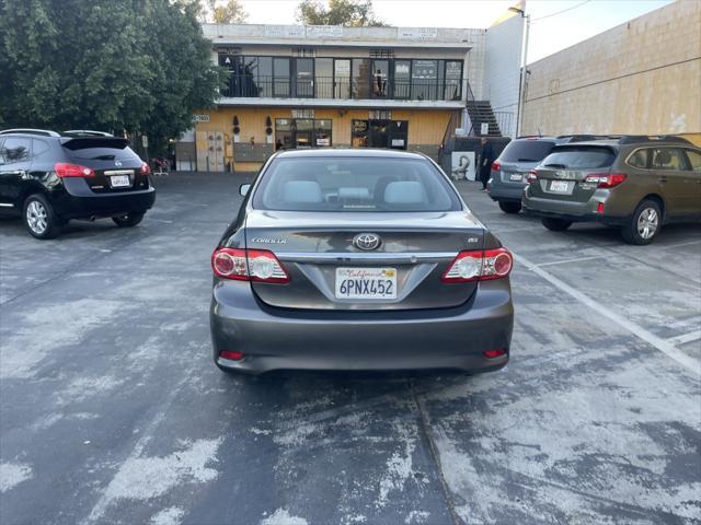2011 toyota corolla s