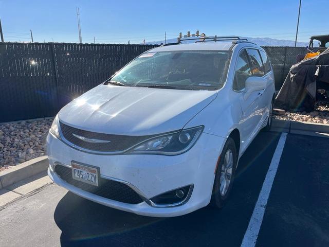 2018 chrysler pacifica touring-l