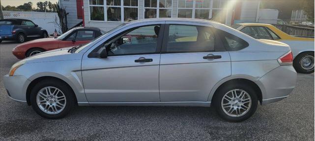 2009 ford focus se