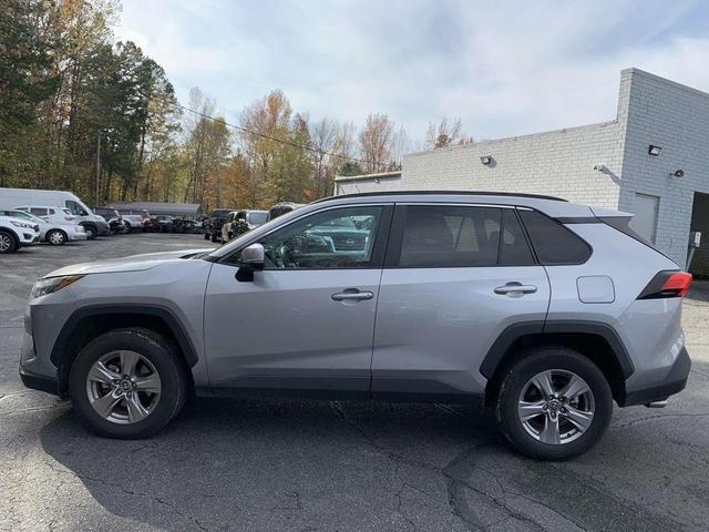 2022 toyota rav4 xle