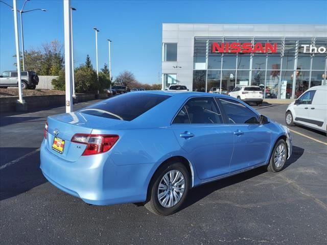 2014 toyota camry le