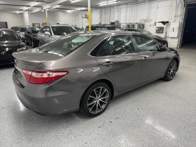 2015 toyota camry xse
