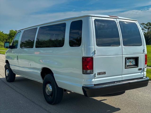 2005 ford e350 super duty xl wagon