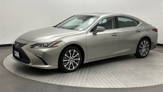 2019 Lexus ES