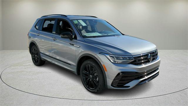 2022 volkswagen tiguan 2.0t se r-line black
