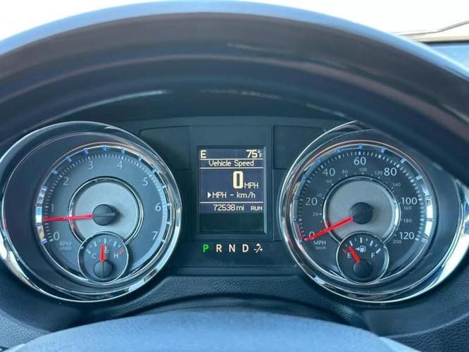 2016 chrysler town & country limited platinum front-wheel drive lwb passenger van in lincoln, nebraska