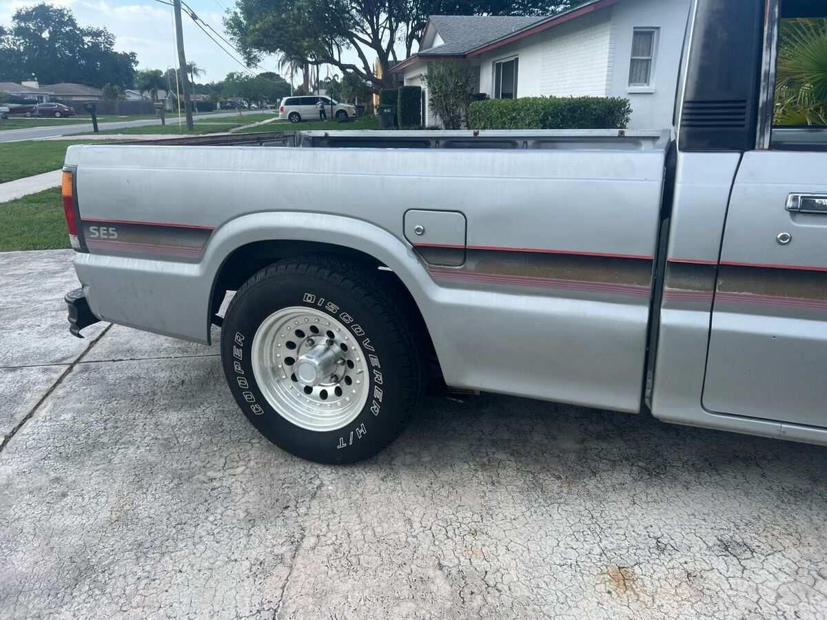 1989 mazda b2200 pickup grey rwd manual short bed