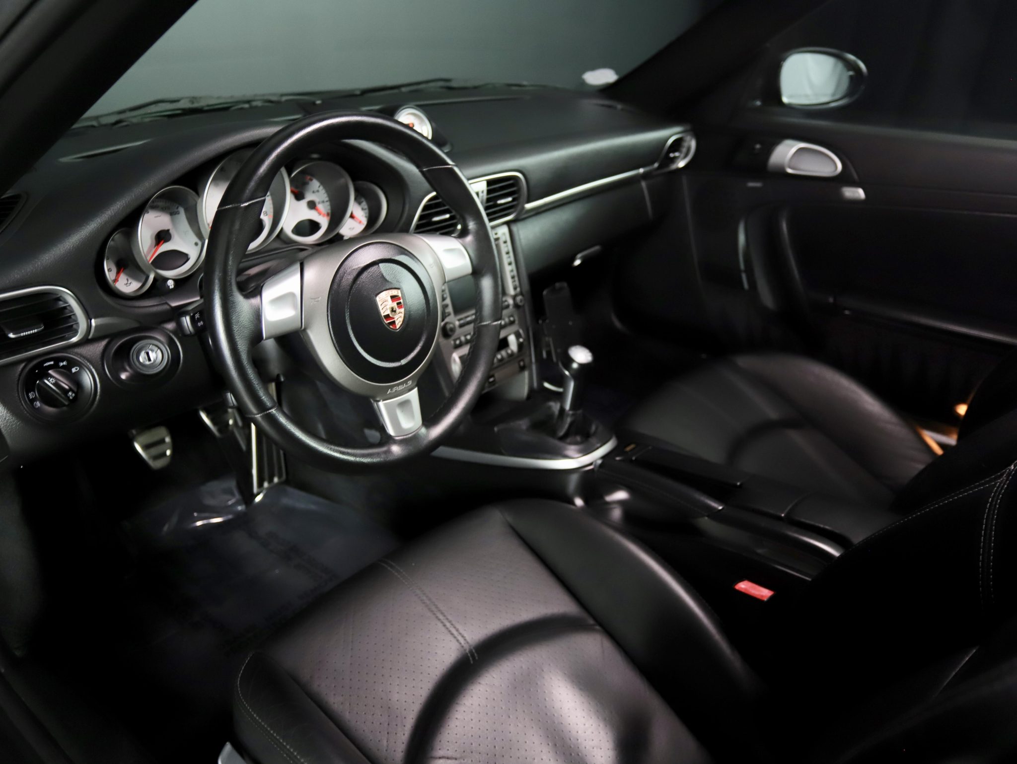 2007 porsche 911 carrera s coupe 6-speed