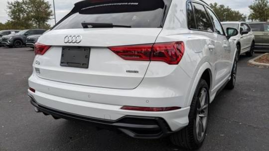 2022 Audi Q3
