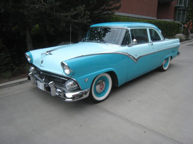 1955 55 ford fairlane club sedan
