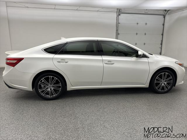 2016 toyota avalon limited